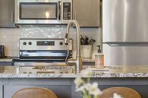 Troon Golf Bungalow - Branson - Golf Course View & On-site Amenities