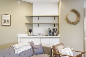 Rocky Shore Tranquility - Ozark Mtn Resort Amenities