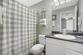 Rockwall Duo - Cottage + Lodge Combo