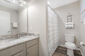 Rockwall Duo - Cottage + Lodge Combo