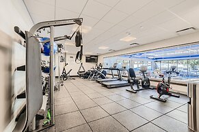 Steps to Downtown Main Street & Ski In Ski Out!