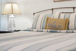 Bounty of Birdie Lane - Golf Courses, Playgrounds & Pool