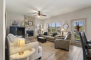 Bounty of Birdie Lane - Golf Courses, Playgrounds & Pool