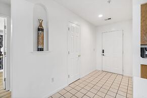 Home Away From Home - Close to DT