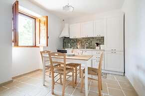 Trullo Bella Vista With Patio & Parking