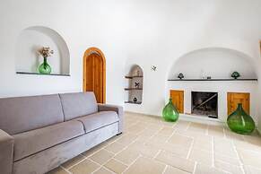 Trullo Bella Vista With Patio & Parking