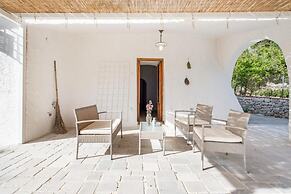 Trullo Bella Vista With Patio & Parking
