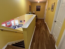 Hampton Lakes Retreat