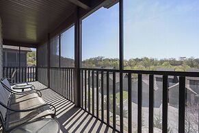 Birdie Lane Beauty - Golf, Pools, Gym, & More!