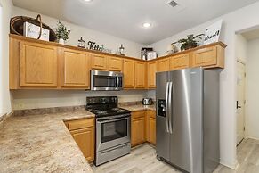 Birdie Lane Beauty - Golf, Pools, Gym, & More!