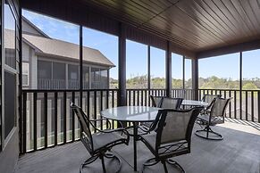 Birdie Lane Beauty - Golf, Pools, Gym, & More!