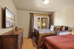 Bearfoot Lodge Near Fishing and Hiking