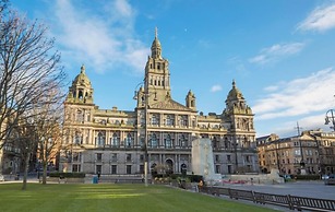 Revolver Glasgow