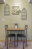 The Circle Retreat Duo