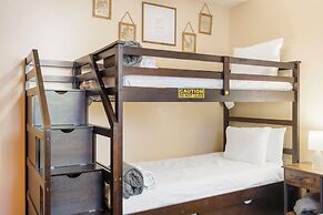 The Circle Retreat Duo