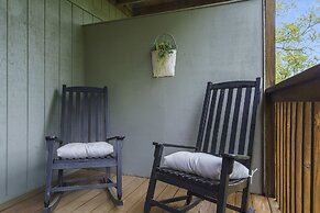 The Circle Retreat Duo