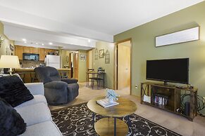 The Circle Retreat Duo