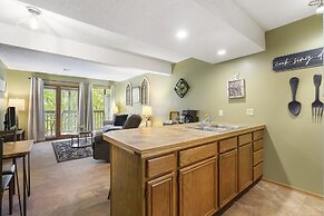 The Circle Retreat Duo