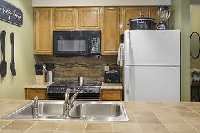 The Circle Retreat Duo