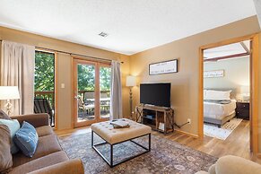 The Circle Retreat 8