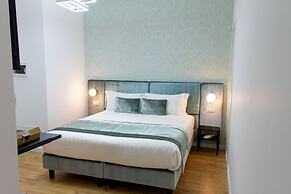 Home at Rome Vatican Suites