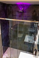 Home at Rome Vatican Suites