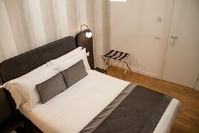 Home at Rome Vatican Suites