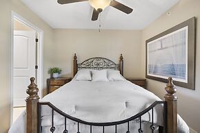 Happy Place Condo - Stunning Table Rock Lake Views