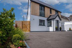 Gower View - 4 Bedroom - Saundersfoot