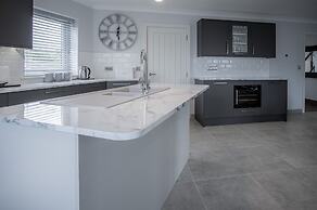 Gower View - 4 Bedroom - Saundersfoot