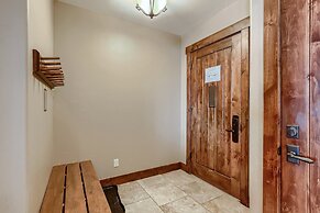 Crystal Peak Retreat