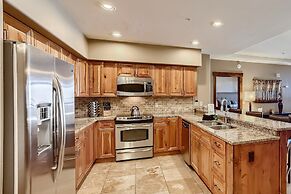 Crystal Peak Retreat