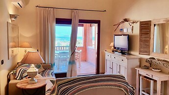 Stunning Apartment With Pool in Olbia, Sardinia