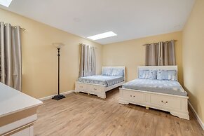 Holiday Home Near Lake and Pool