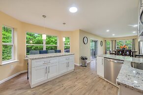 Holiday Home Near Lake and Pool