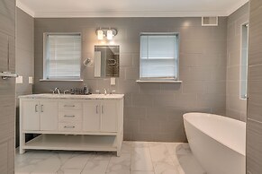 Holiday Home Near Lake and Pool