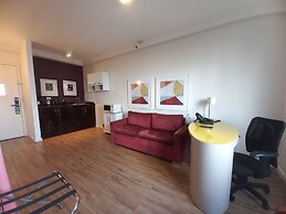 QSA - Anora Spaces - Metropolis Alphaville