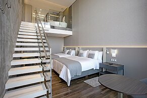 Suryaa Hotel Pinhais, Curio Collection by Hilton