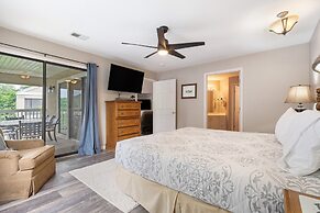 An Un-fore-gettable Time - Shared Pool & Near Lake