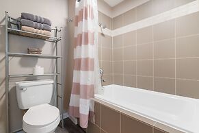 An Un-fore-gettable Time - Shared Pool & Near Lake