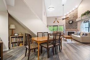 An Un-fore-gettable Time - Shared Pool & Near Lake