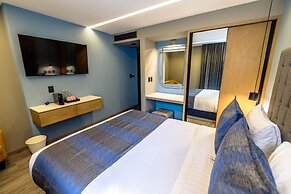 Alia Inn Boutique WTC