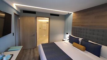 Alia Inn Boutique WTC