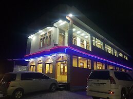 Paradise Hotel And Restaurant