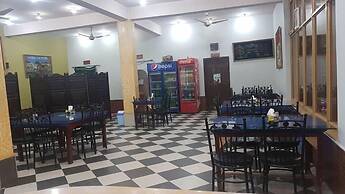 Paradise Hotel And Restaurant