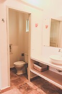 Maravista Guest House