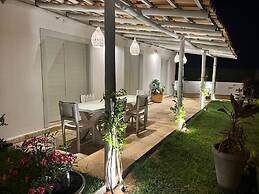 Maravista Guest House