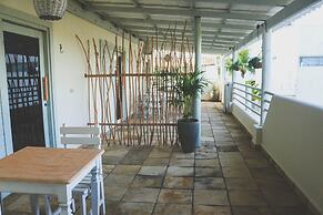 Maravista Guest House