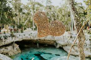 K NAJ Community Cenote residence