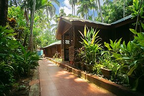 Palm Grove Eco Resort